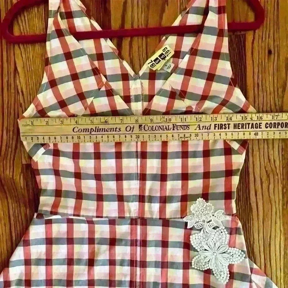 A NEW DAY - Plaid Sundress. Size 6. Vneck front and back. - Picture 7 of 8